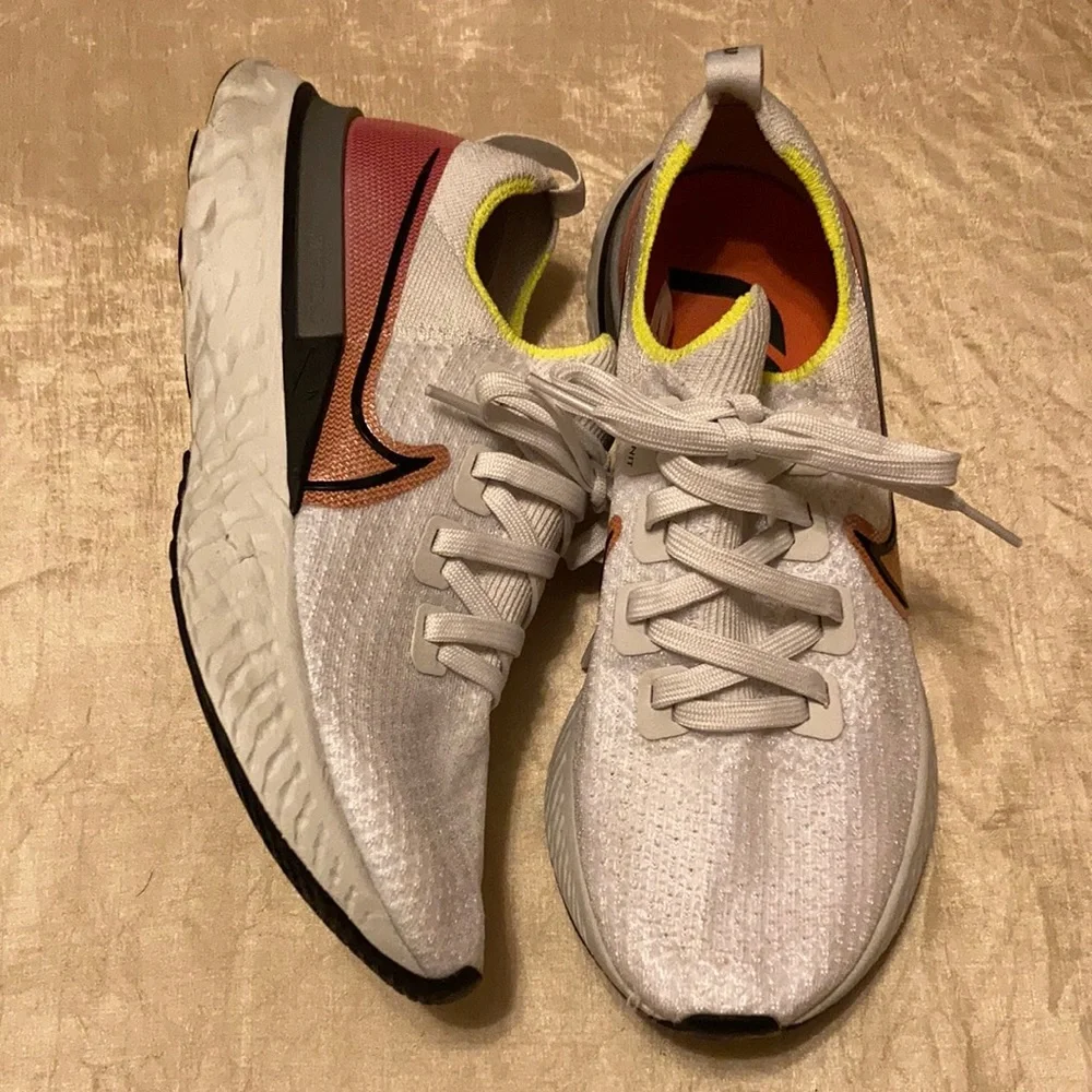 NIKE REACT INFINITY RUN FLYKNIT